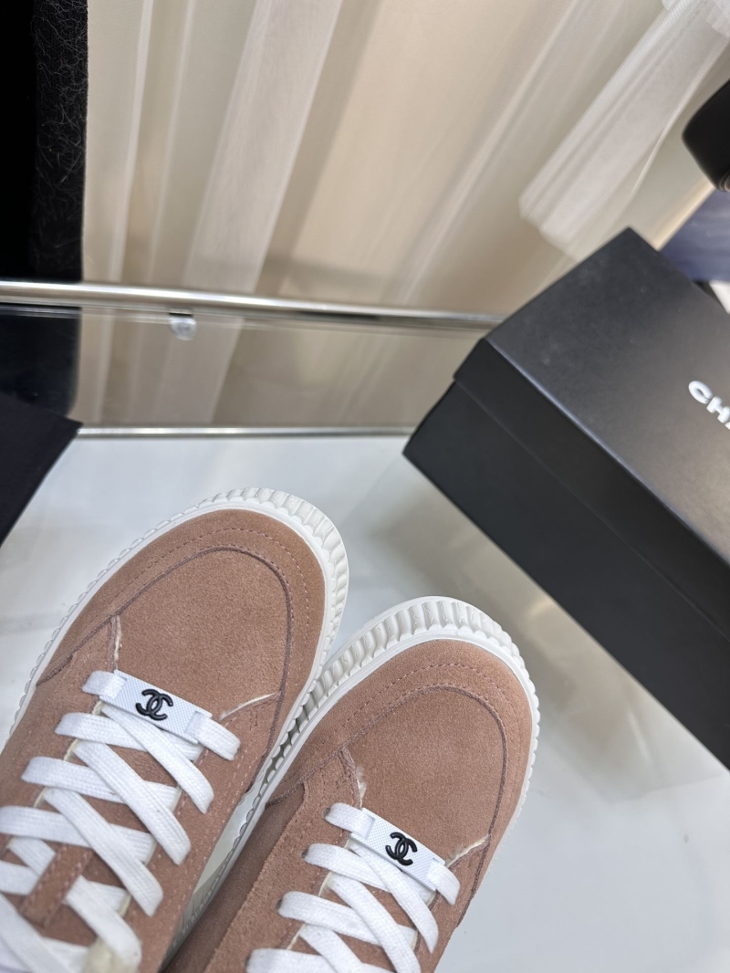 Ch**el sport shoes